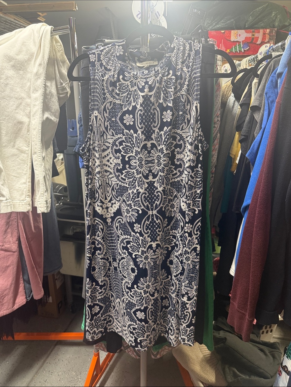 Sleeveless Navy Printed Tank Top
